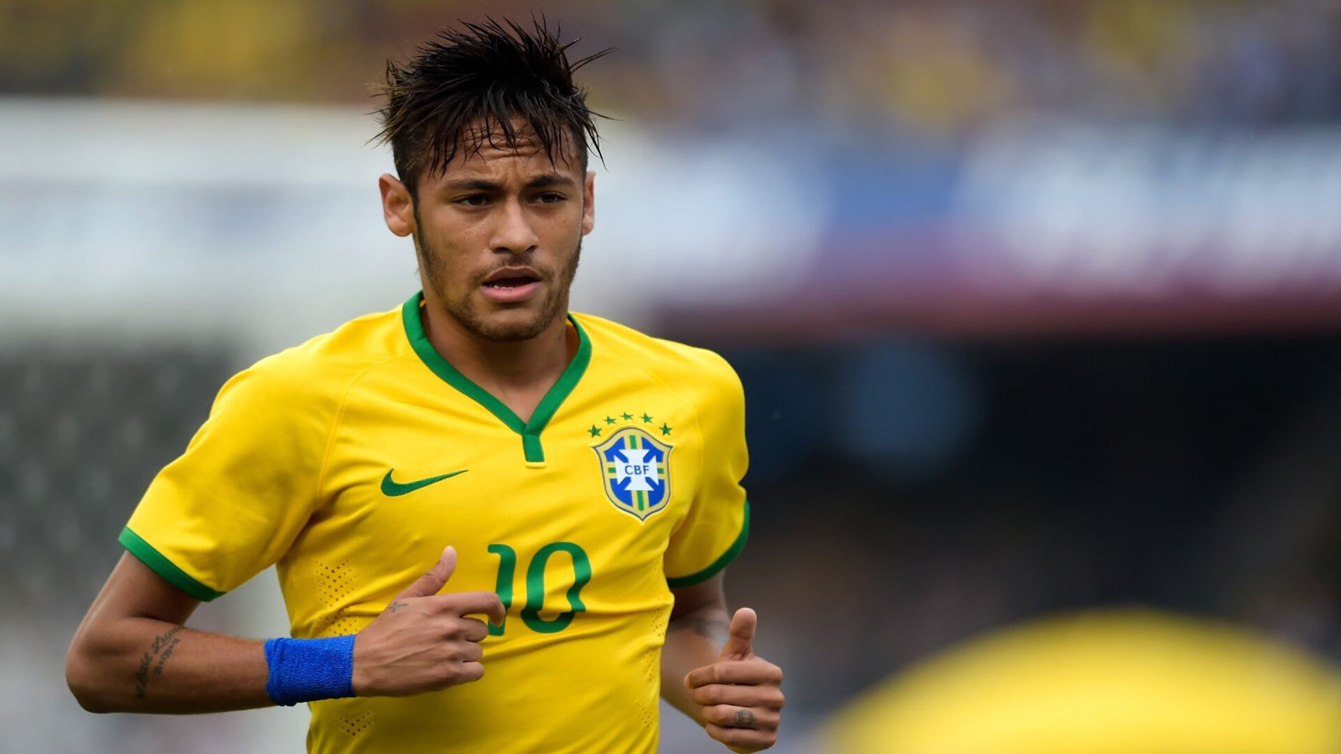 王嘉男签约新东家田径世锦赛，王嘉男比赛视频