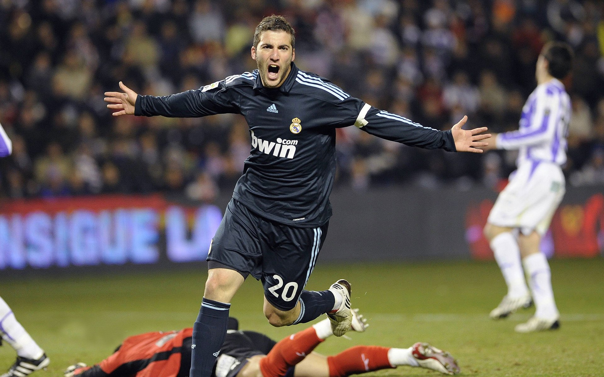 英超霸气来袭：每一场都令人期待！，英超霸气来袭_每一场都令人期待吗